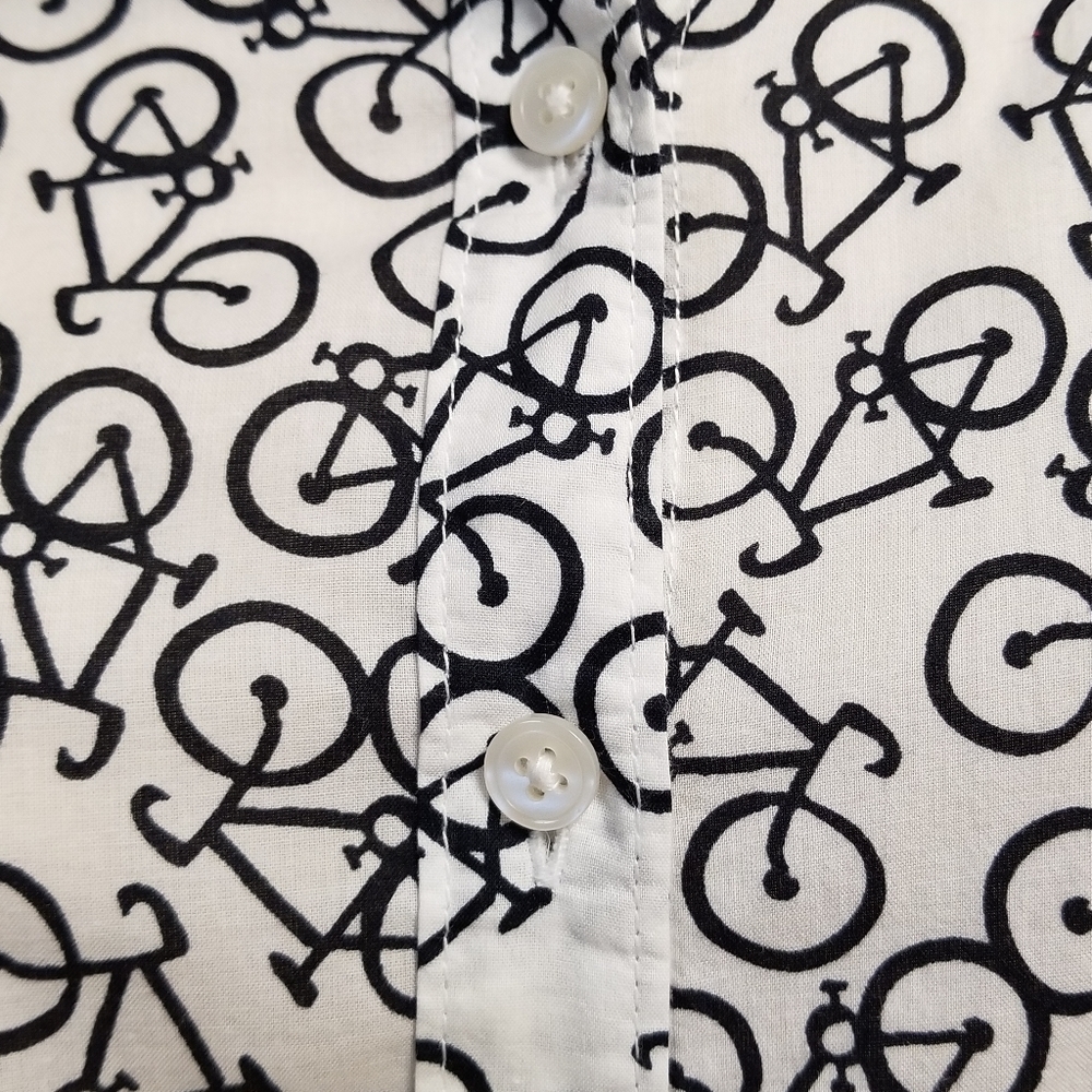 Crown & Ivy Road Bike Shirt - Picture 5 of 8